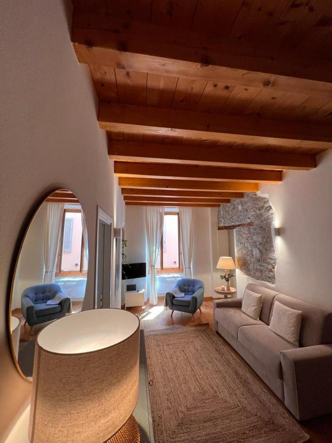 Il Bacio Apartment Комо Екстериор снимка