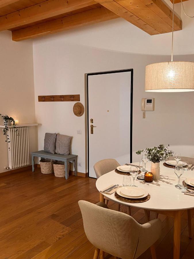 Il Bacio Apartment Комо Екстериор снимка